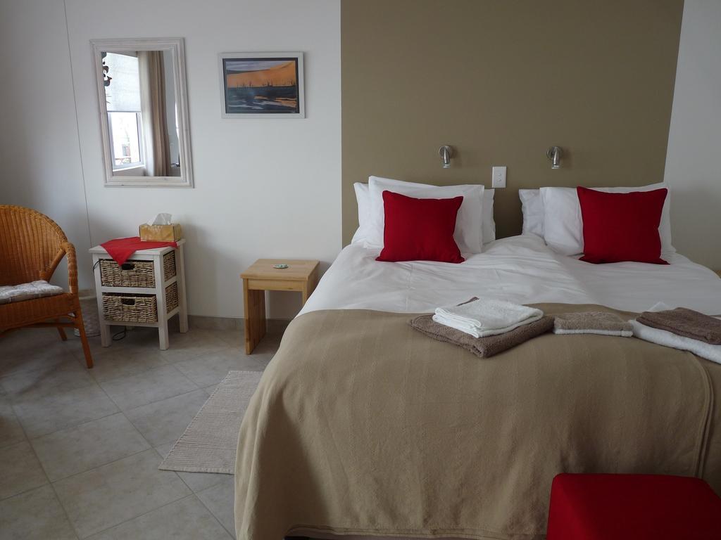 Meike'S Guesthouse Swakopmund Room photo